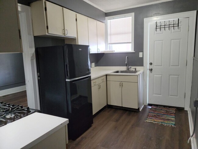 Building Photo - 22641-22643 Van Dyke