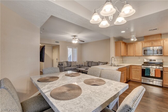 Building Photo - 6630 Caporetto Ln