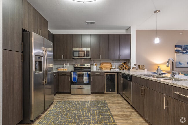 Interior Photo - The Mark at Huebner Oaks