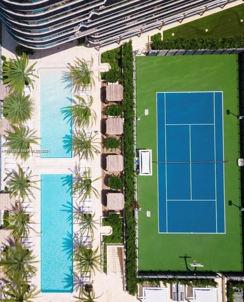 Building Photo - 801 S Miami Ave