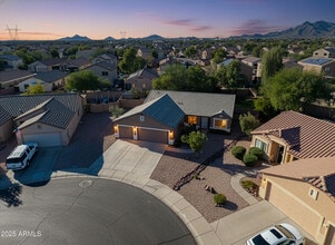 Building Photo - 1422 S 230th Ave