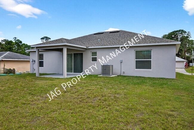 Building Photo - 615 Chaloupe St SE