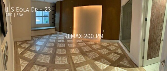 Building Photo - 1 S Eola Dr