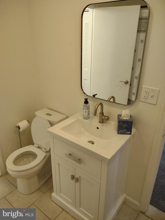 Building Photo - 2803 Yarling Ct
