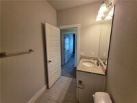 Building Photo - 6521 W Knoll View Way