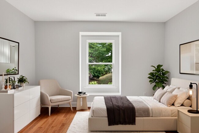 Building Photo - 4007 Jockey Club Circle