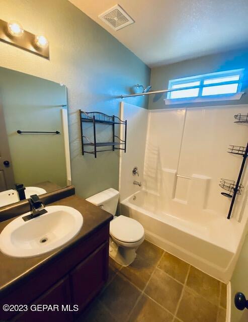 Building Photo - 14224 Gil Reyes Dr