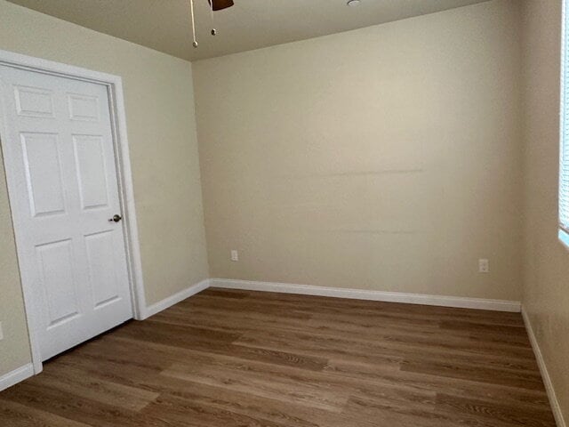 Building Photo - Charming 3 Bed / 2 Bath Duplex with Modern Updates