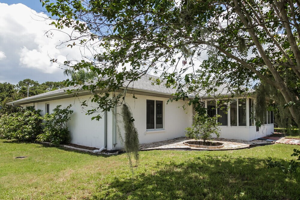 Building Photo - 2877 48th Way E