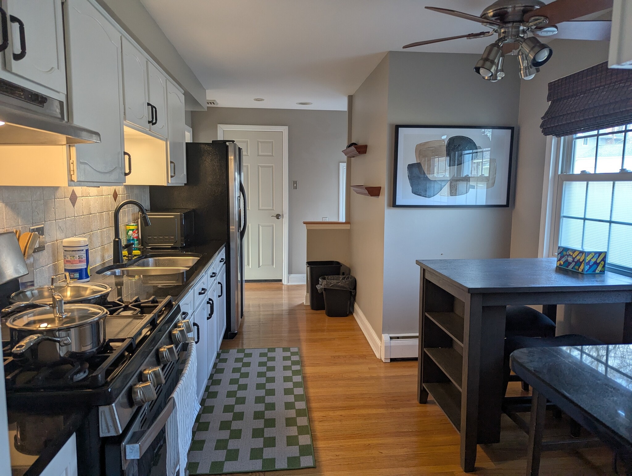 Building Photo - 89 Hedgerow Dr