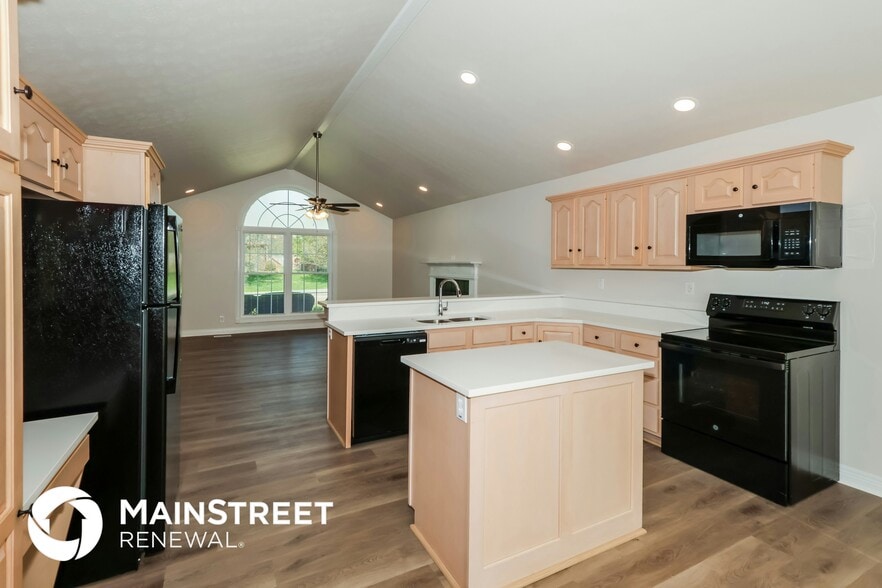 Building Photo - 113 Taylor Ct