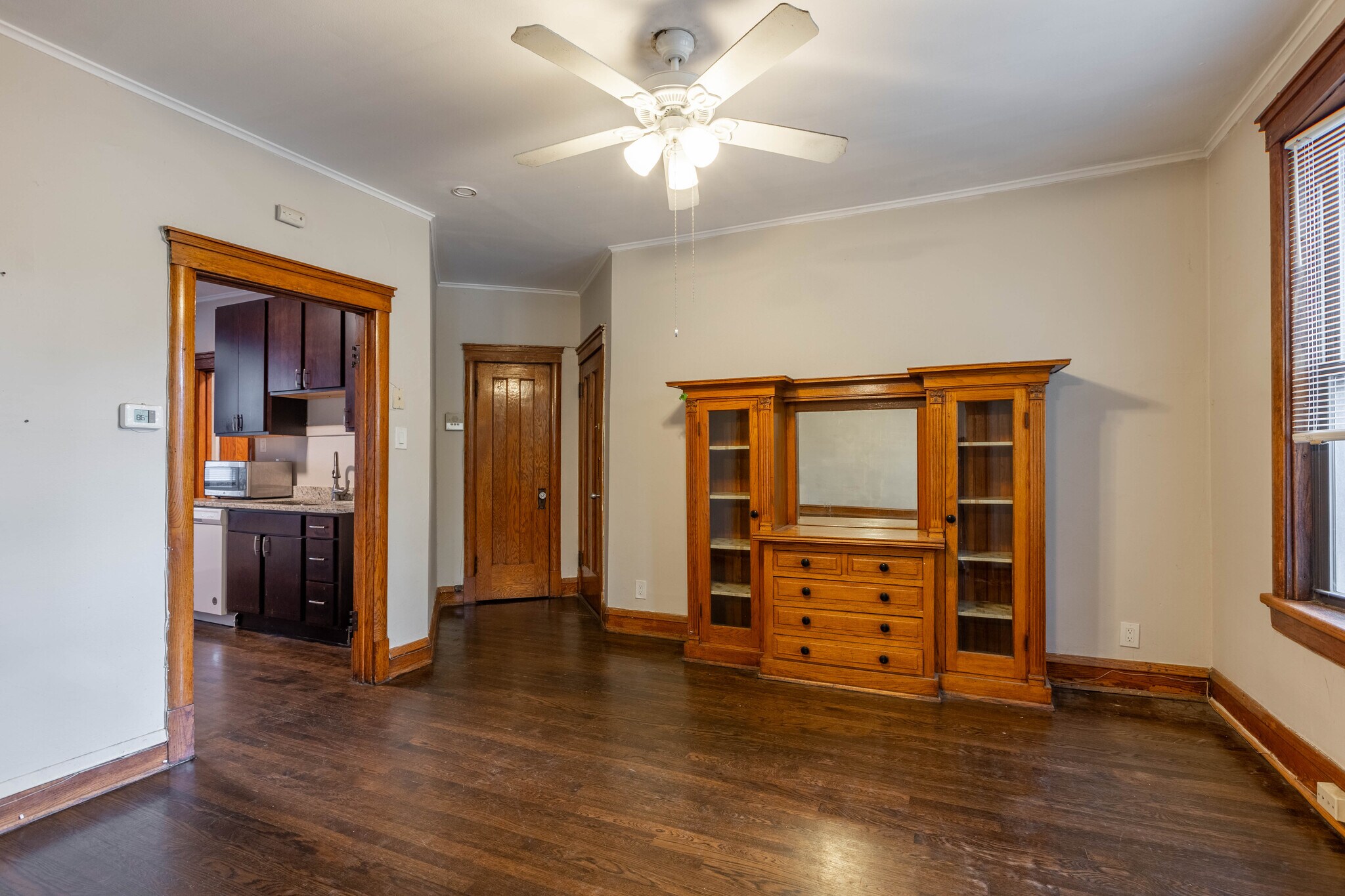 Building Photo - 3620 W Grace St