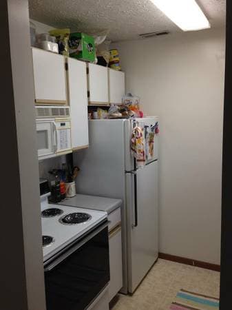 Kitchen - Cincinnati Place