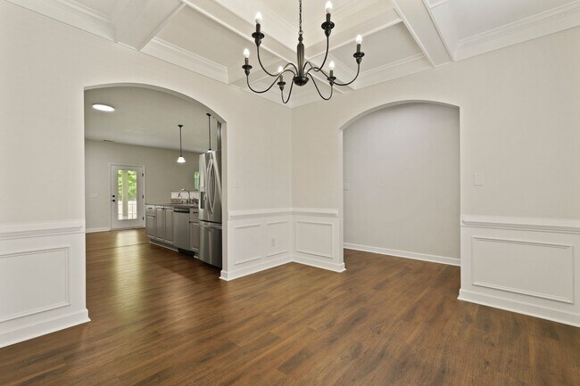 Building Photo - Spacious 4 Bedroom Home With Plenty of Space to Enjoy and Resort-style Amenities in Belmont Glen