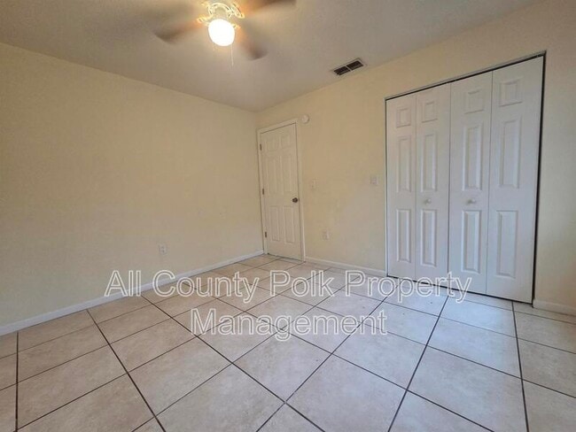 Building Photo - 210 Leelon Rd