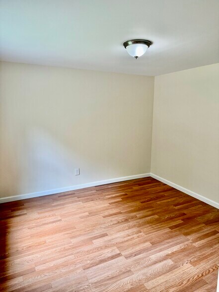 Building Photo - 27 Gatto Dr