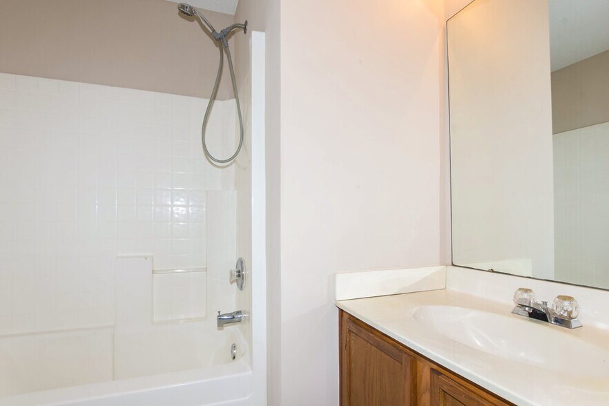 Building Photo - 10626 Coulport Ln