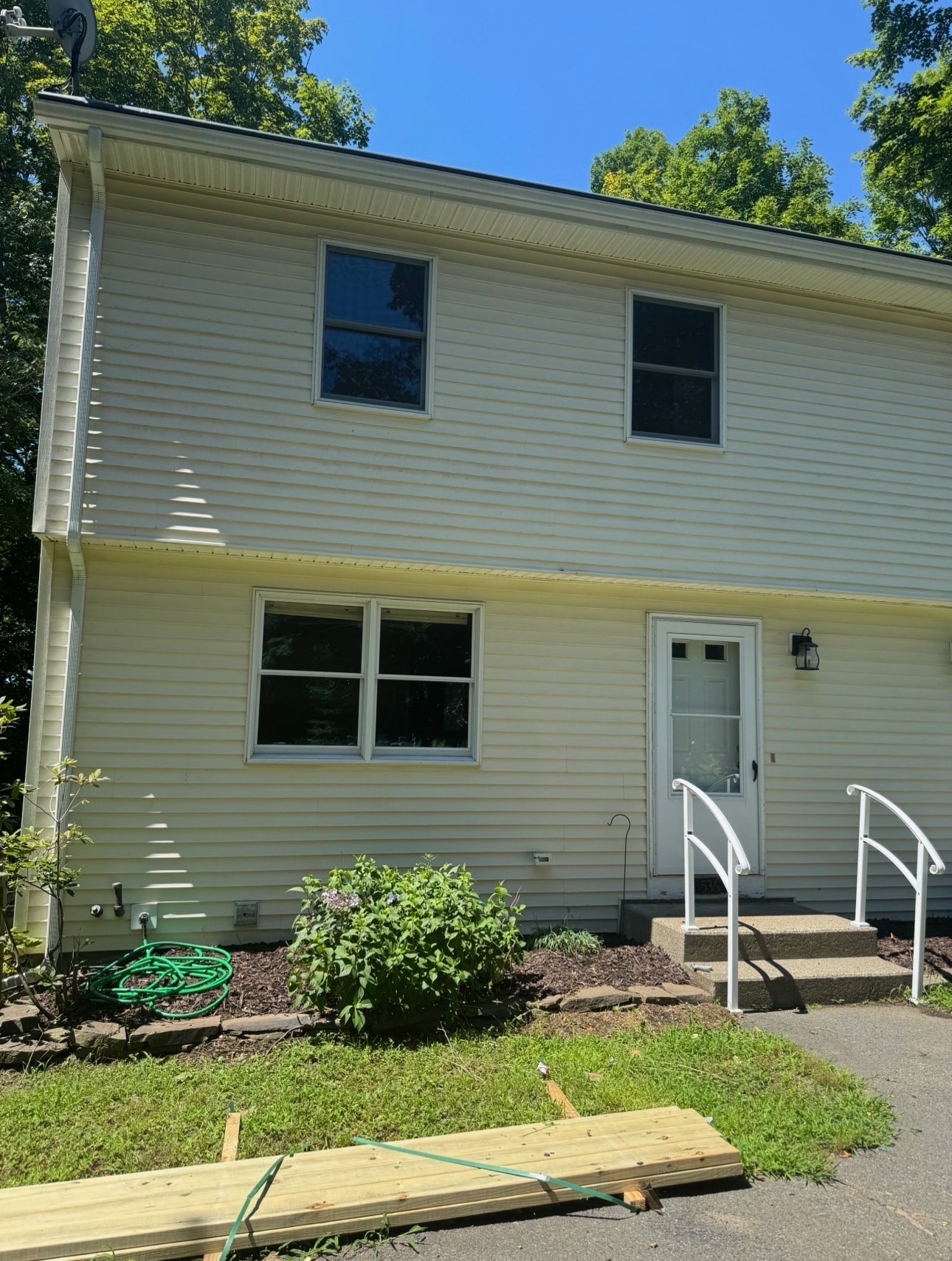 Building Photo - 536 Turners Falls Rd