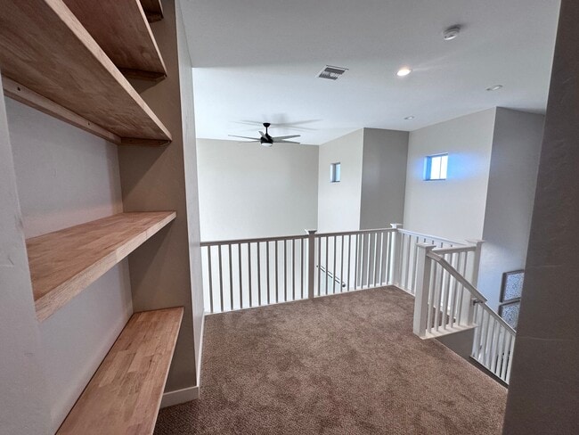 Building Photo - 1350 River Boat Dr