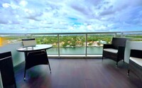 Building Photo - 5600 Collins Ave