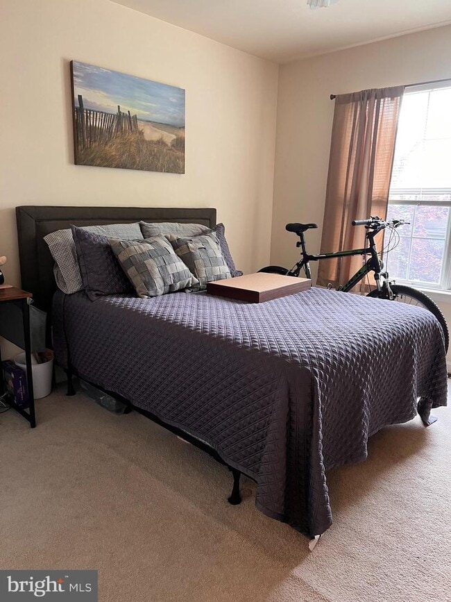 Building Photo - 190 Kettlebrook Dr