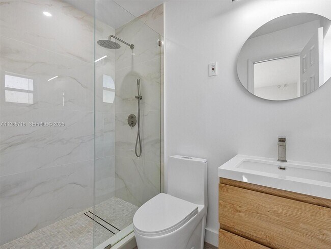 Building Photo - 340 NW 45th St