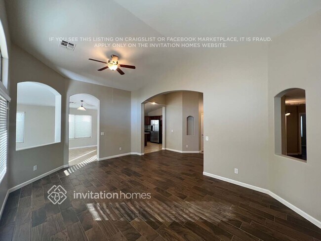 Building Photo - 34382 N Richardson Dr