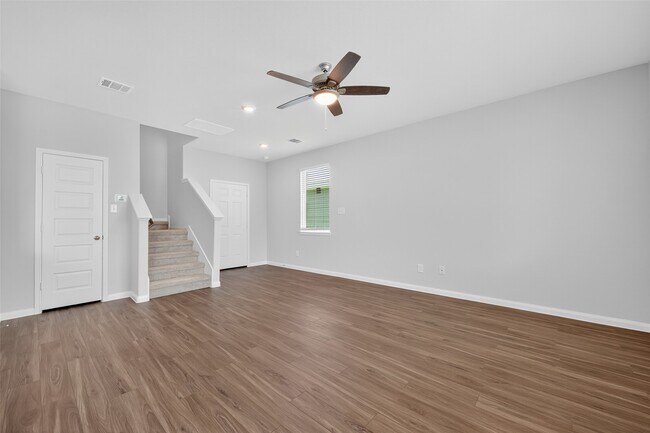 Building Photo - 2348 Mooneye Ct