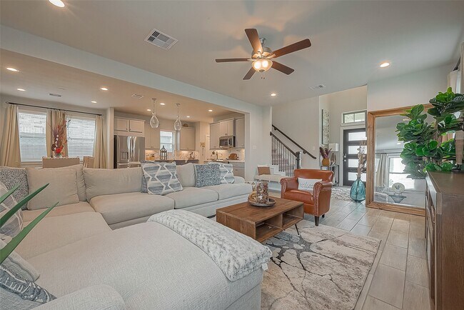 Building Photo - 23611 Blackhaw Blossom Ln