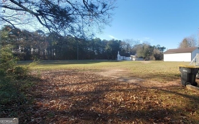 Building Photo - 2625 Sharpsburg McCollum Rd