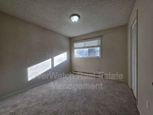 Building Photo - 4925 Rollins Dr