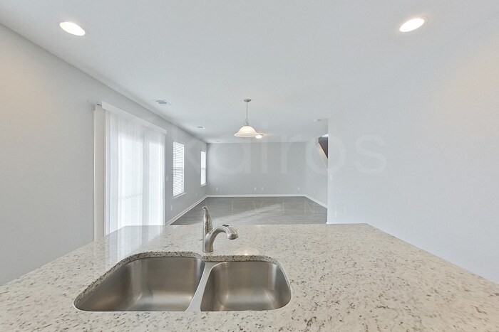 Building Photo - 108 Ebenezer Blf Wy