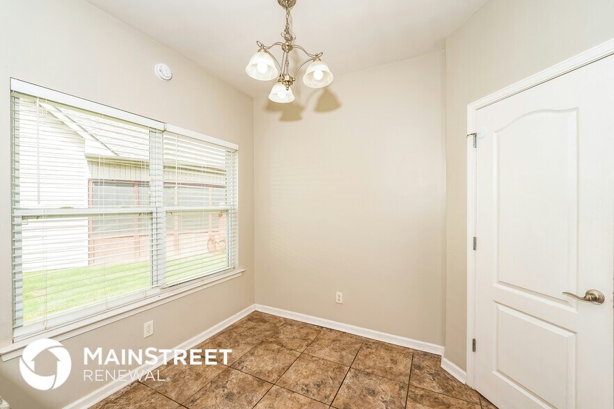 Building Photo - 4563 Rosser Loop Dr