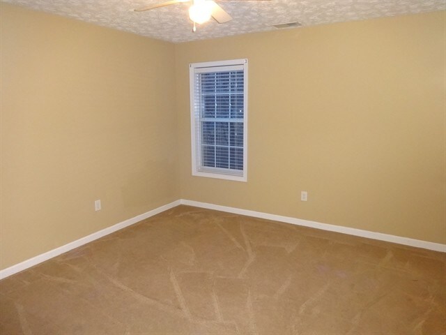 Building Photo - 7055 Shady Oak Ln