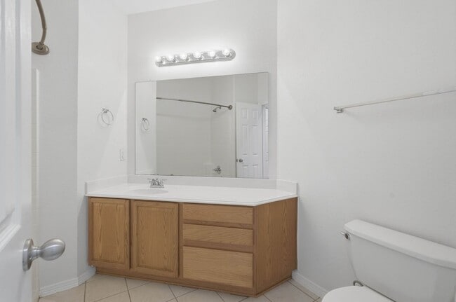 Building Photo - 18612 Syndee Loch Ct