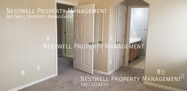 Building Photo - Cute 3-bed Townhome in West Jordan