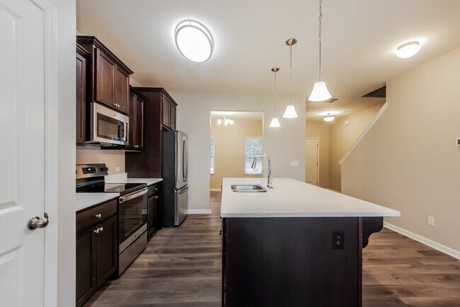 Building Photo - 4014 Tersk Dr