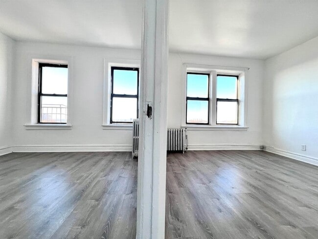 Building Photo - 277 Harrison Ave