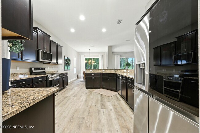 Building Photo - 3078 Vista Wood Dr