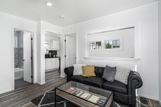 Building Photo - 4263 1/2 33rd Street