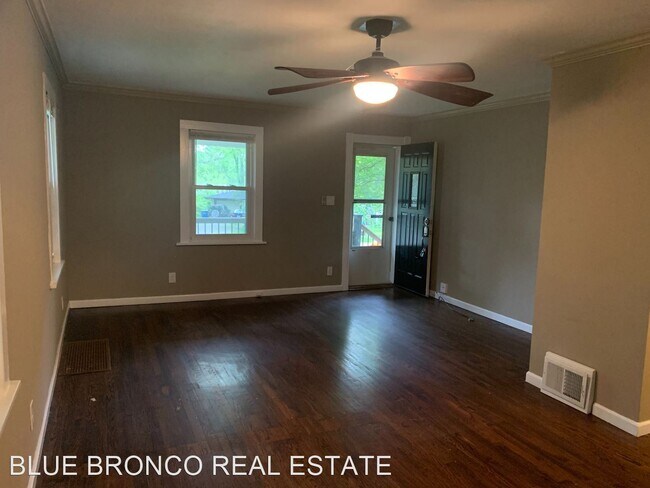 Building Photo - 3 br, 3 bath House - 610 SE Green Street