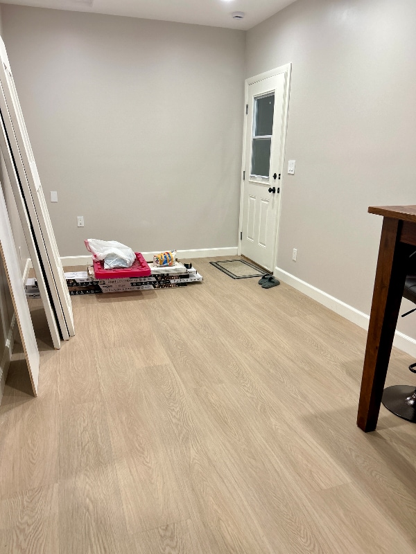 Building Photo - 329 E 219th St