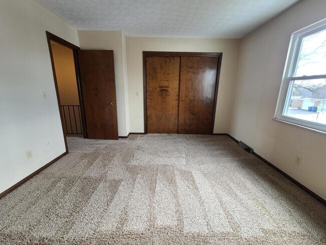 Building Photo - 1488 Bradshire Dr