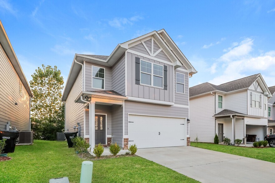 Building Photo - 5537 Cathwick Dr