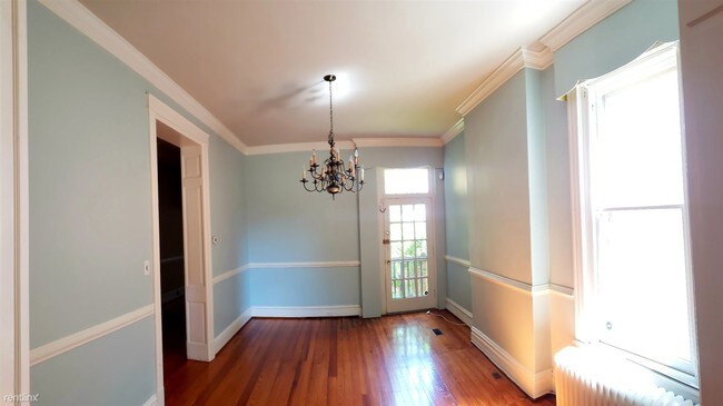 Building Photo - 3 br, 2.5 bath House - 309 N Meadow St