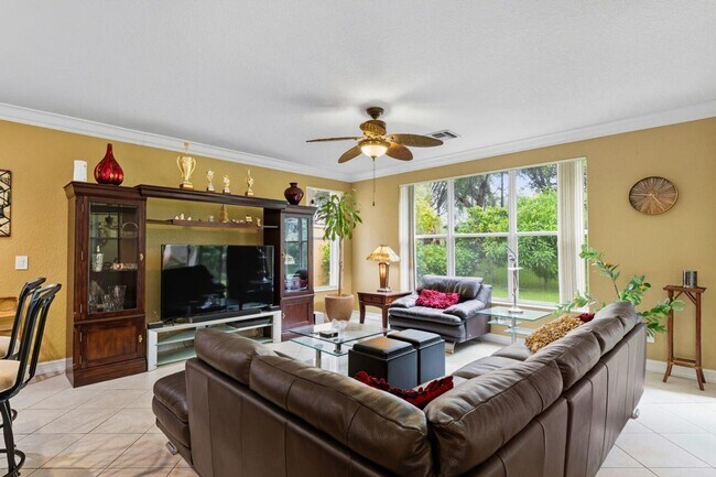 Building Photo - 8492 Breezy Oak Way