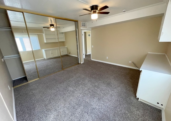 Building Photo - 4082 Valeta St