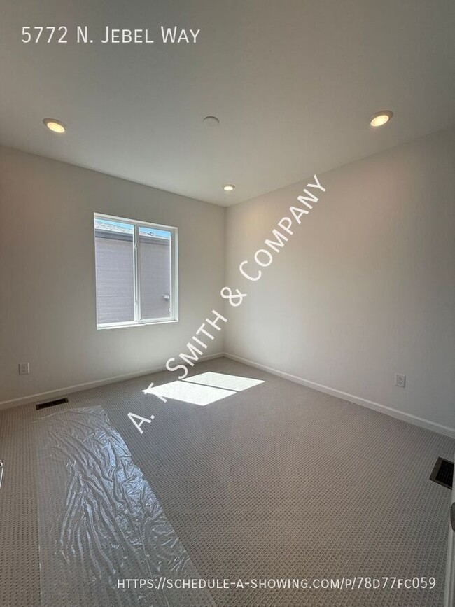 Building Photo - 5772 N Jebel Wy