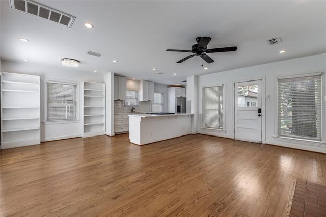 Building Photo - 9419 Biscayne Blvd