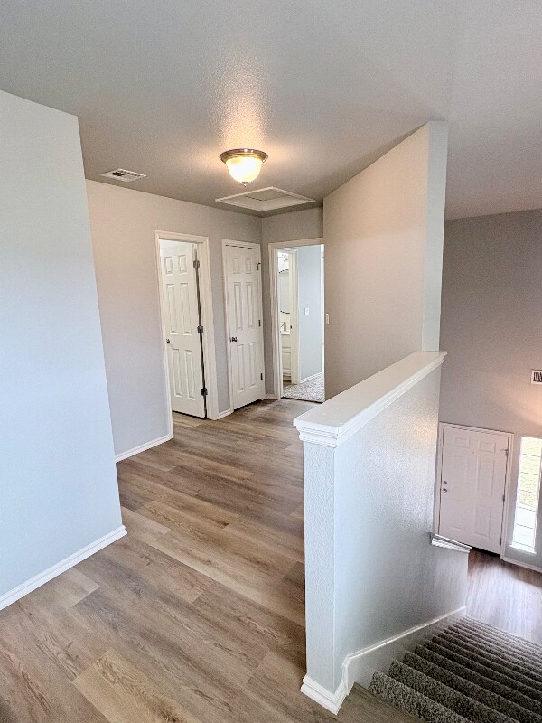 Building Photo - 955 Hamilton Falls